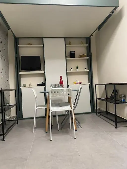 Studio Cosy Avec Piscine Martigues France